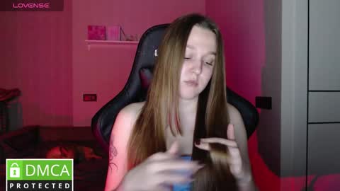 Kristi your good friend with benefits online show from November 22, 6:40 pm