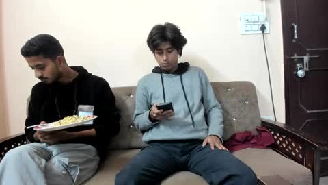 Snapshot of ash2730 chatting on February 12, 6:30 pm ash2730 online show from February 12, 6:30 pm