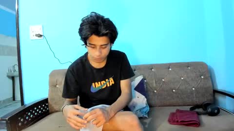 Snapshot of ash2730 chatting on March 10, 7:53 am ash2730 online show from March 10, 7:53 am