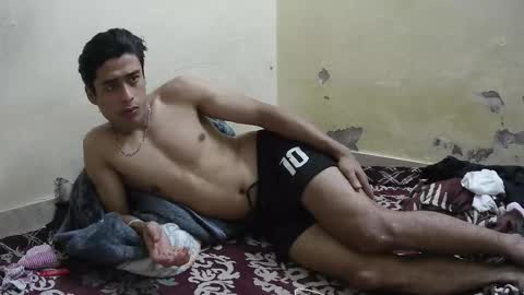 Snapshot of ash2730 chatting on November 13, 4:28 pm ash2730 online show from November 13, 4:28 pm