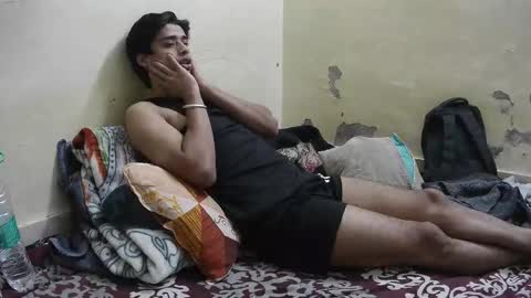 Snapshot of ash2730 chatting on December 4, 6:27 pm ash2730 online show from December 4, 6:27 pm