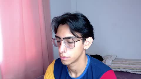 Snapshot of ash_v1 chatting on November 18, 12:42 pm Ash online show from November 18, 12:42 pm