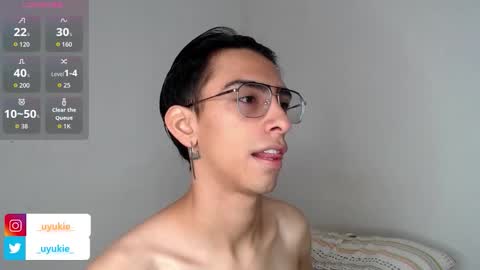 Ash online show from January 16, 5:17 pm