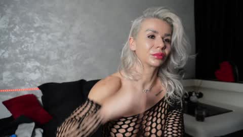 Asha online show from January 27, 10:06 pm