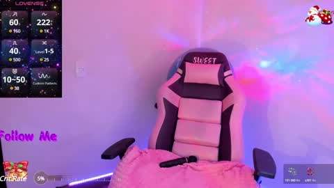 Snapshot of ashanti_sweet chatting on December 15, 9:20 pm AshantiINDEPENDENT MODEL online show from December 15, 9:20 pm