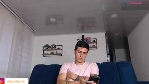 Ashley And Ryan  online show from March 23, 10:58 pm