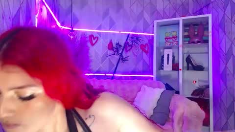 Ashey online show from November 9, 11:08 am