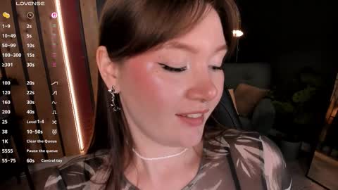 Snapshot of ashhasmy chatting on October 8, 12:14 pm Ash online show from October 8, 12:14 pm