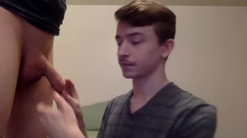 Snapshot of ashingwest97 chatting on September 18, 11:51 pm Ashing online show from September 18, 11:51 pm