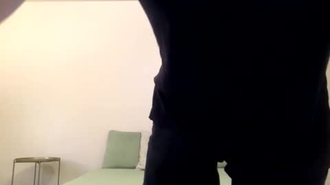 Snapshot of ashingwest97 chatting on October 14, 11:16 pm Ashing online show from October 14, 11:16 pm