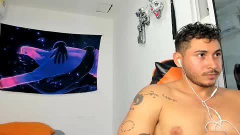 Snapshot of ashlan_king chatting on September 30, 8:25 pm ashlan_king online show from September 30, 8:25 pm