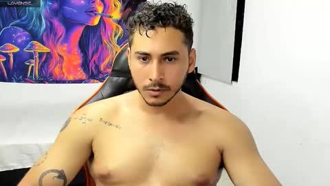 Snapshot of ashlan_king chatting on October 6, 2:53 am ashlan_king online show from October 6, 2:53 am
