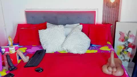 ashley  online show from June 4, 1:28 pm