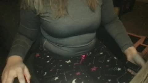 Ashleigh online show from February 20, 6:50 am