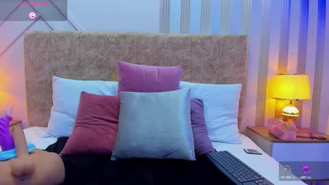 Snapshot of ashley__foxx_ chatting on January 13, 6:38 pm ashley online show from January 13, 6:38 pm