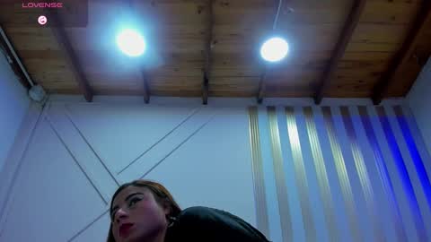 Snapshot of ashley__foxx_ chatting on January 17, 8:22 pm ashley online show from January 17, 8:22 pm