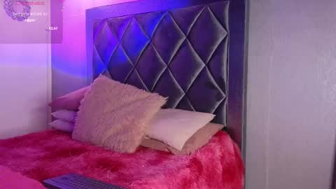 Ashley online show from January 10, 9:05 pm