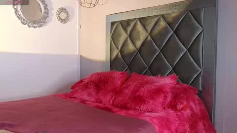 Ashley online show from March 1, 7:27 pm