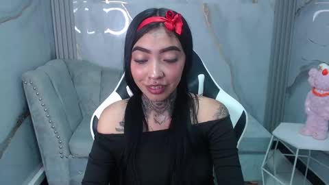 ashley_blum_v online show from September 26, 8:24 pm