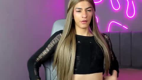 ASHLEY online show from October 16, 6:47 am