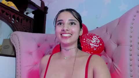 Snapshot of ashley_fresita chatting on February 15, 5:19 am ASHLEY online show from February 15, 5:19 am