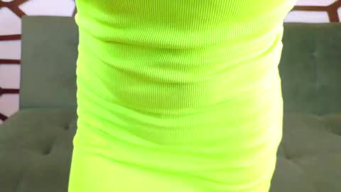 Snapshot of ashley_jonee chatting on November 9, 7:01 pm ashley_jonee online show from November 9, 7:01 pm