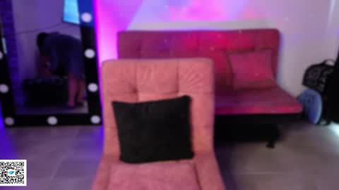 Ashley online show from April 15, 7:54 pm