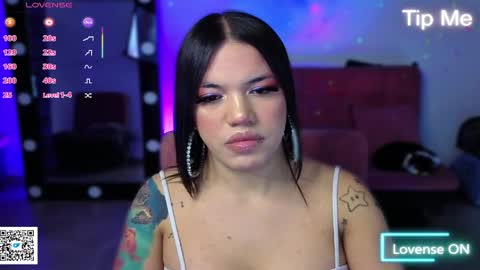 Ashley online show from April 21, 5:28 pm