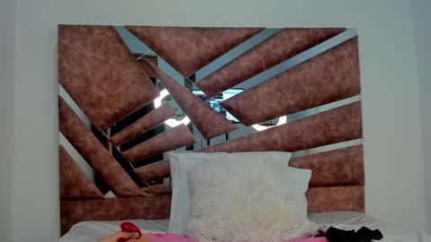 ashley_x_x online show from January 14, 11:16 am