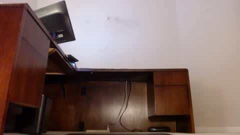 Snapshot of ashleyaki2000 chatting on January 8, 5:37 pm Ashley Ann online show from January 8, 5:37 pm