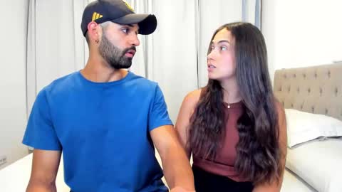 Snapshot of ashleyandzamir chatting on October 14, 6:42 pm Ashley  Zamir online show from October 14, 6:42 pm