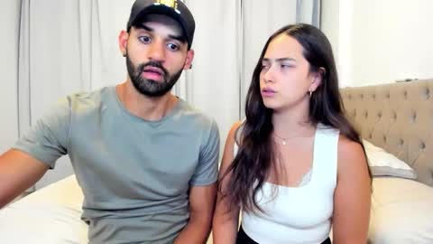 Snapshot of ashleyandzamir chatting on October 16, 8:10 pm Ashley  Zamir online show from October 16, 8:10 pm