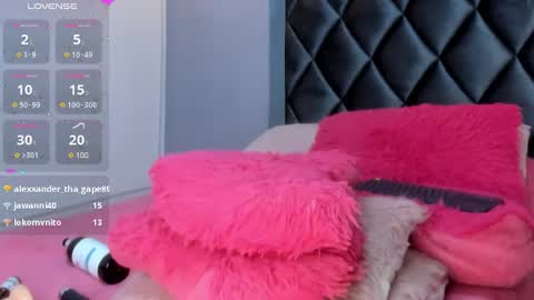 CAMILA online show from December 25, 9:11 pm