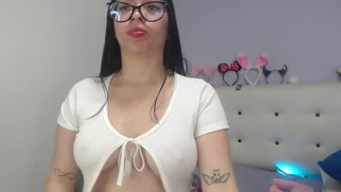 Ashley online show from November 16, 12:33 pm