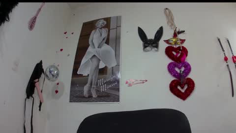 Ashley online show from January 30, 1:55 am