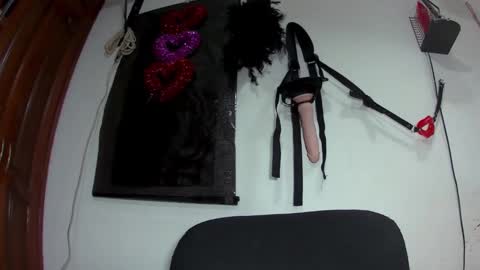 Ashley online show from March 8, 12:44 am