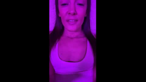 Ashley online show from October 12, 4:50 pm