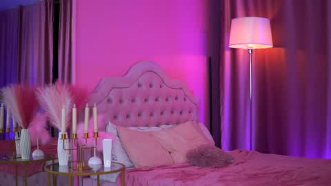 Ashley online show from January 26, 6:06 pm