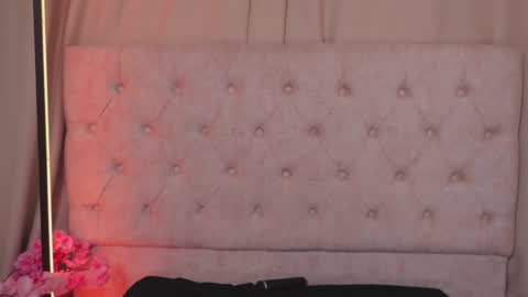 Ashley Lauren online show from February 27, 7:12 am