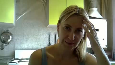 AshleyXHoney online show from September 9, 6:35 am