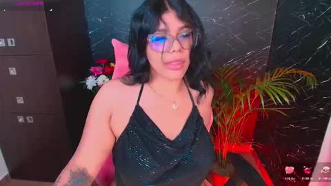 Snapshot of ashleyy18__ chatting on October 18, 2:03 am Ashleyy18 online show from October 18, 2:03 am
