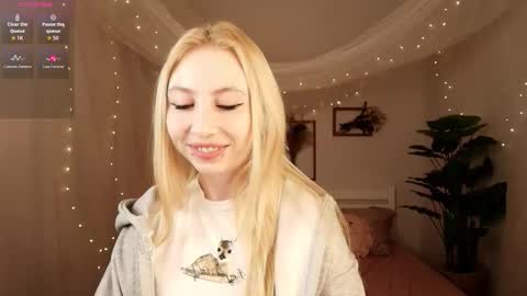 Snapshot of ashlinks chatting on March 4, 2:39 am Victoria online show from March 4, 2:39 am