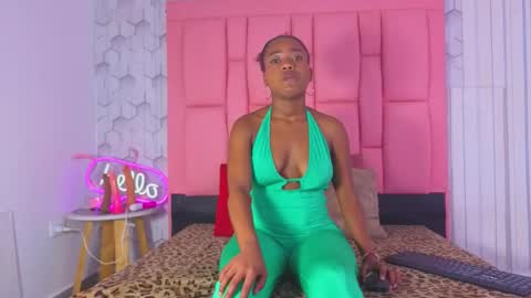 ashlleyray online show from March 24, 7:19 pm