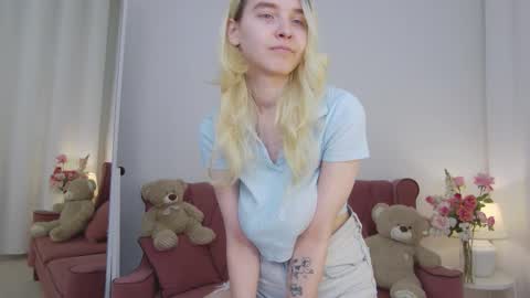 ashly_cherry online show from October 10, 11:09 am