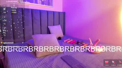 Snapshot of ashlye_miller_ chatting on January 4, 6:41 am ashlye_miller_ online show from January 4, 6:41 am