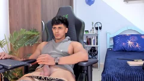 my name real is camilo online show from January 20, 2:11 am