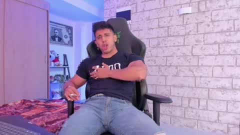 my name real is camilo online show from April 4, 9:56 pm