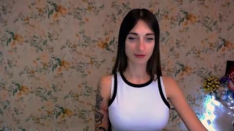 Snapshot of asia_n_ chatting on December 14, 6:24 am asia_n_ online show from December 14, 6:24 am