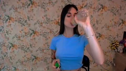 asia_n_ online show from January 9, 7:10 am