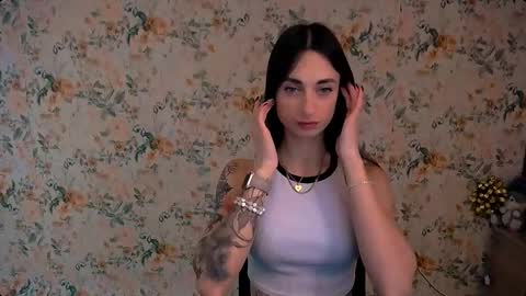 Snapshot of asia_n_ chatting on February 13, 7:24 am asia_n_ online show from February 13, 7:24 am